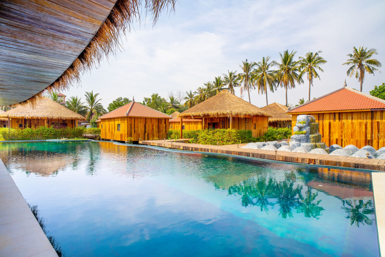 Sport & Beauty 2, Floating Khmer Village Resort, Siem Reap