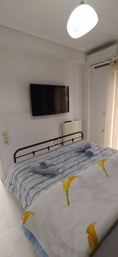 Bedroom 3, SeaSide Apartment Rio, West Greece