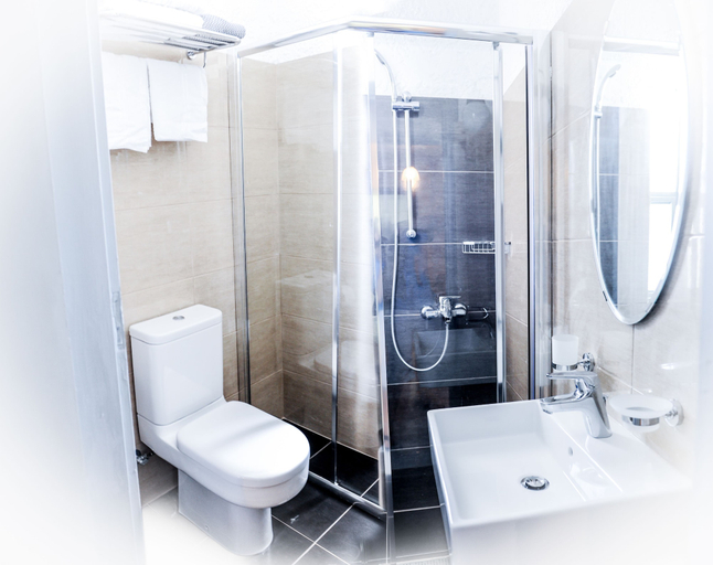 Bathroom 4, Valentino Hotel, South Aegean