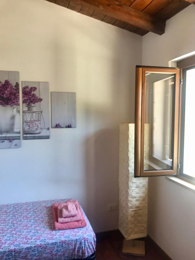 Bedroom 3, Alloggio Rurale, Terni
