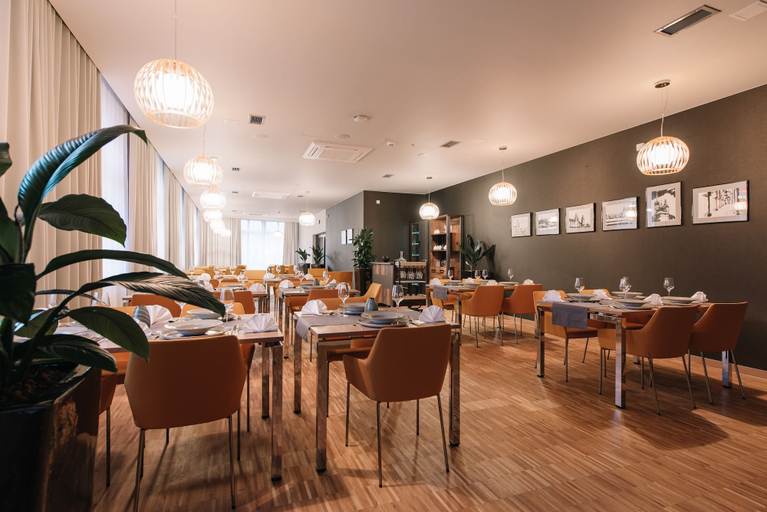 Food & Drinks 5, Hotel Krowodrza  Krakow, Kraków City