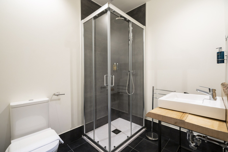 Bathroom 5, Dobo Azacanes Hostal, Toledo
