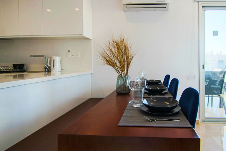 Others 3, Phaedrus Living: Seaside Residence Lighthouse 70