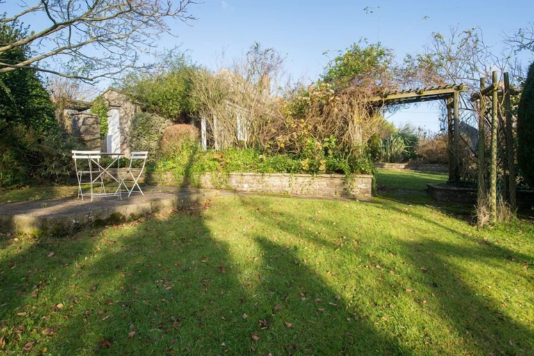 Others 5, Church Cottage, Dorset