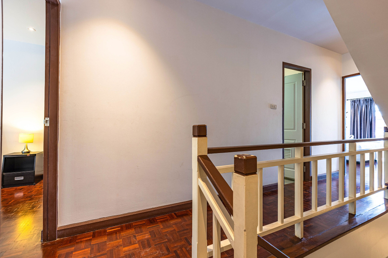 Others 5, 4 BR Townhouse in Great Location BSS, Hua Hin