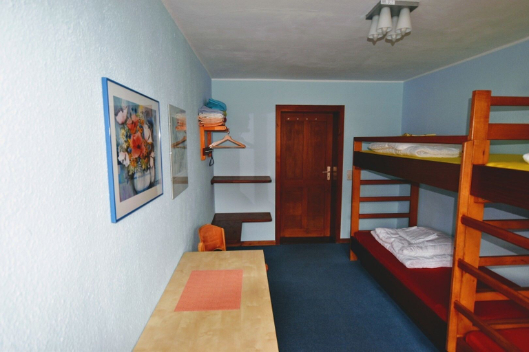 Bedroom 2, Herberge Orange - Hostel, Meißen