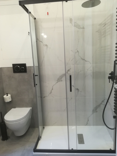 Bathroom 5, B-Montedidio, Napoli