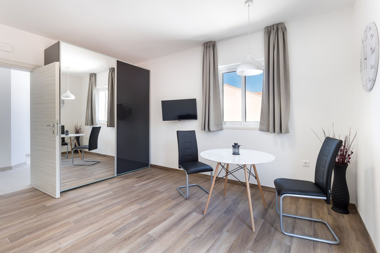 Others 4, Marojica Apartments 2, Konavle