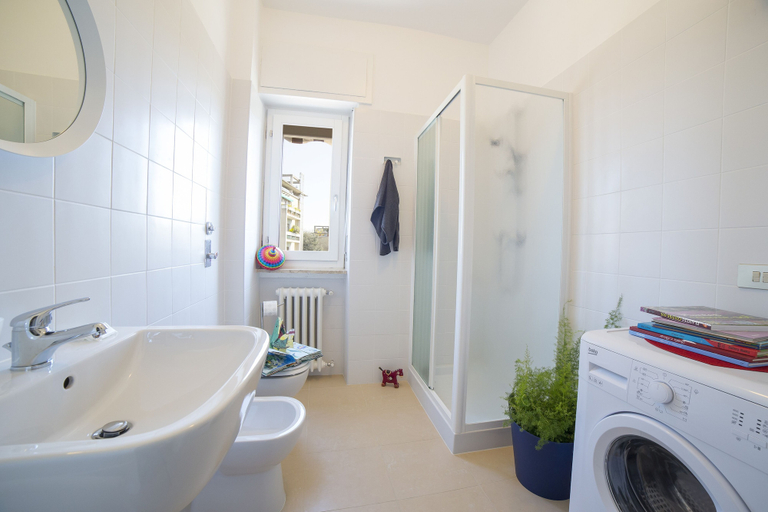 Bathroom 4, Aurum ApartHotels Gambara, Milano