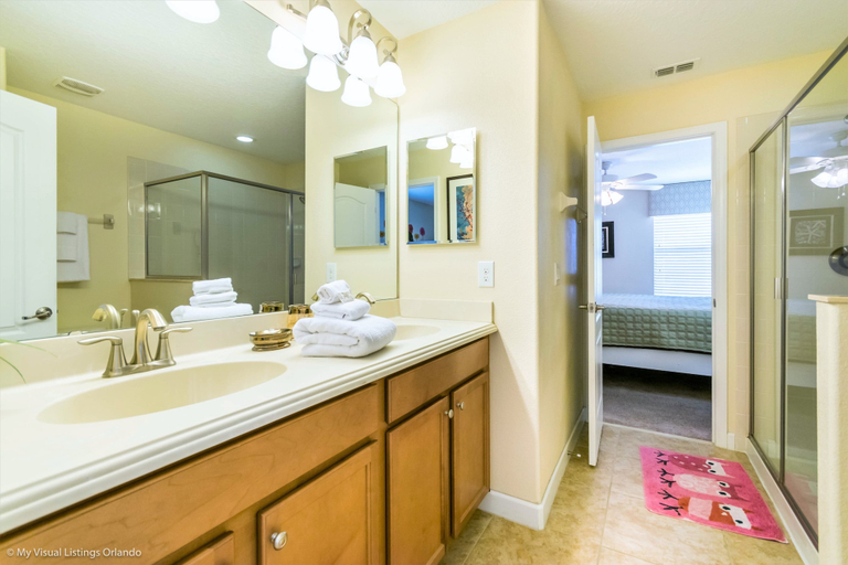 Bathroom 3, Champions Gate IHR 4107, Osceola