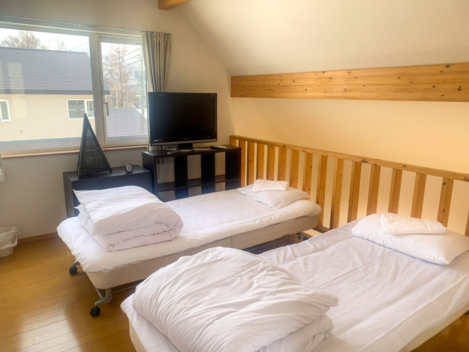 Bedroom 2, Trailside Apartments & Chalet, Kutchan