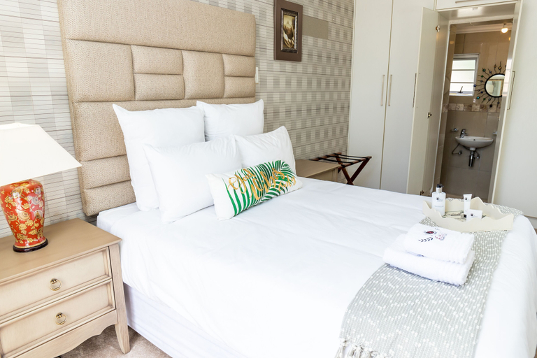 Bedroom 2, Enjoy Guest House, Buffalo City