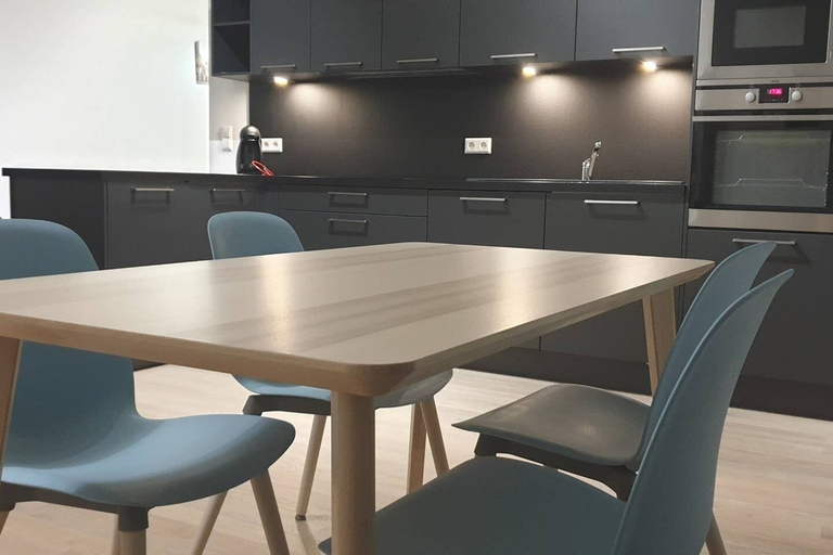 Others 5, Modern 3 Beds In Convenient Location - Parking, Luxembourg