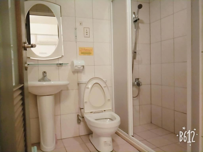 Bathroom, The Home of Traveller, Hualien