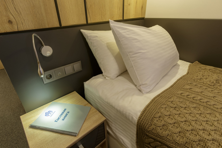 Bedroom 2, Park-Hotel Sobolinka, Slyudyanskiy rayon