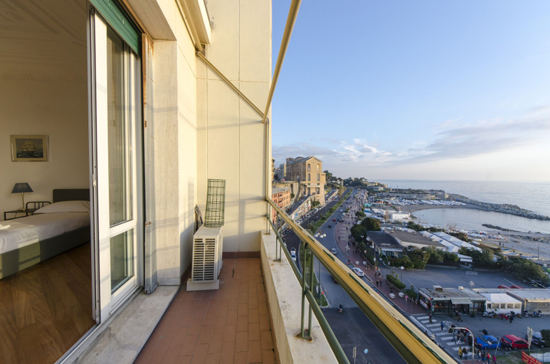 Others 3, JOIVY Fronte del Mar Seaview Apartment Casaregis, Genova