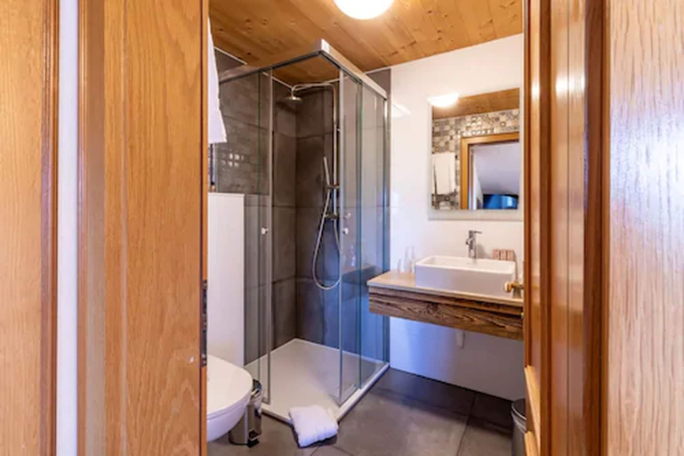 Bathroom 5, Hotel ZUM STERNENHOF, Kitzbühel