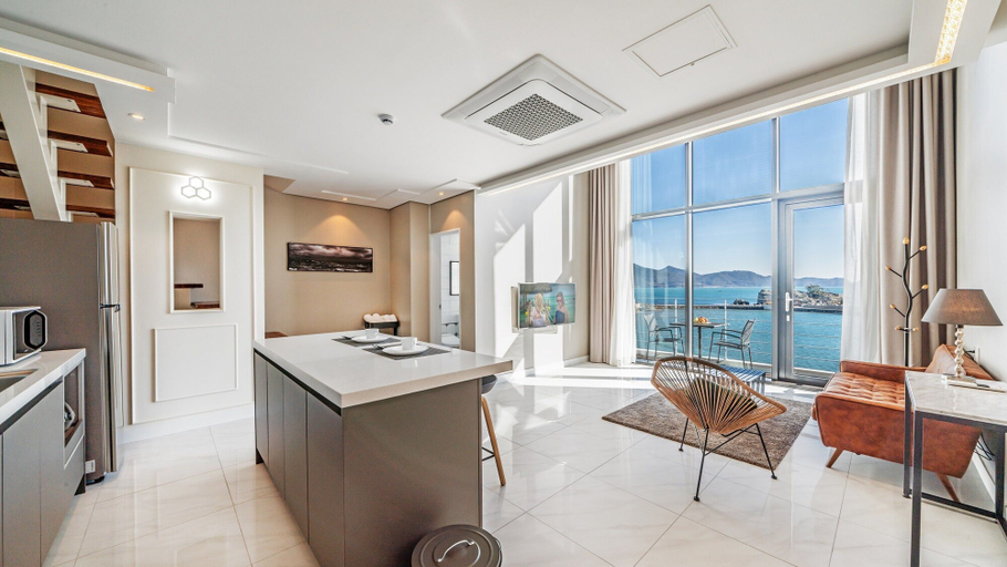 Bathroom 4, Namhae Lounge 32 Resort A, Namhae
