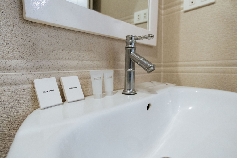 Bathroom 4, Northpointe Residences, Quezon City