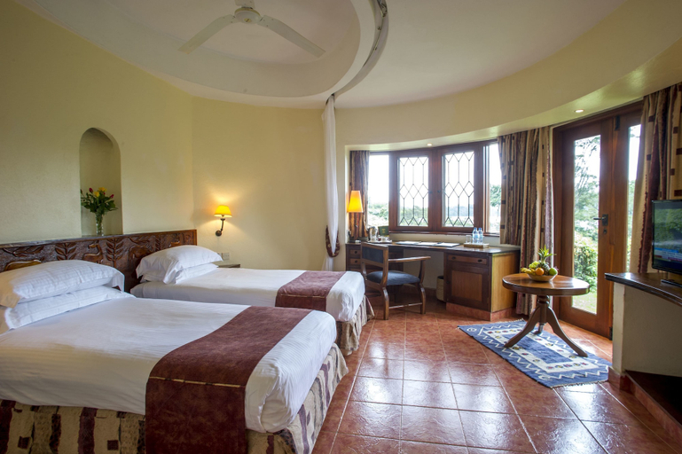 Bedroom 2, Arusha Serena Hotel, Meru
