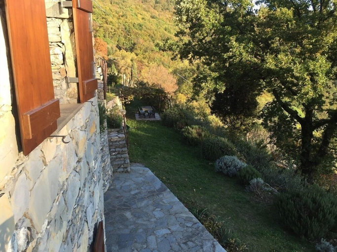 Exterior 3, Vista Portofino, Genova