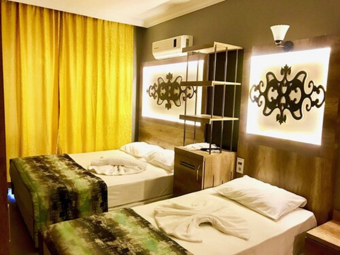 Bedroom 4, Otel Star Palace, Antalya