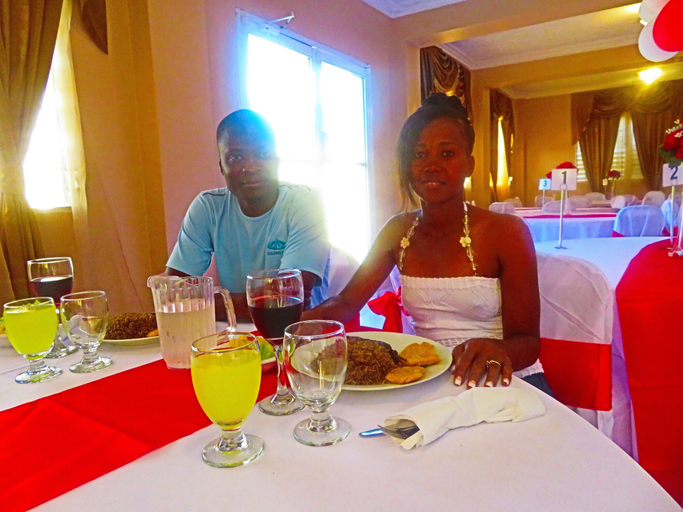 Food & Drinks 4, Comfort Plus Hotel, Hinche