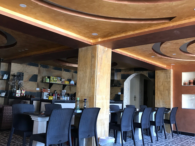Food & Drinks 5, Shurooq Shams Hotel & Tours By Sunrise, Wadi Essier