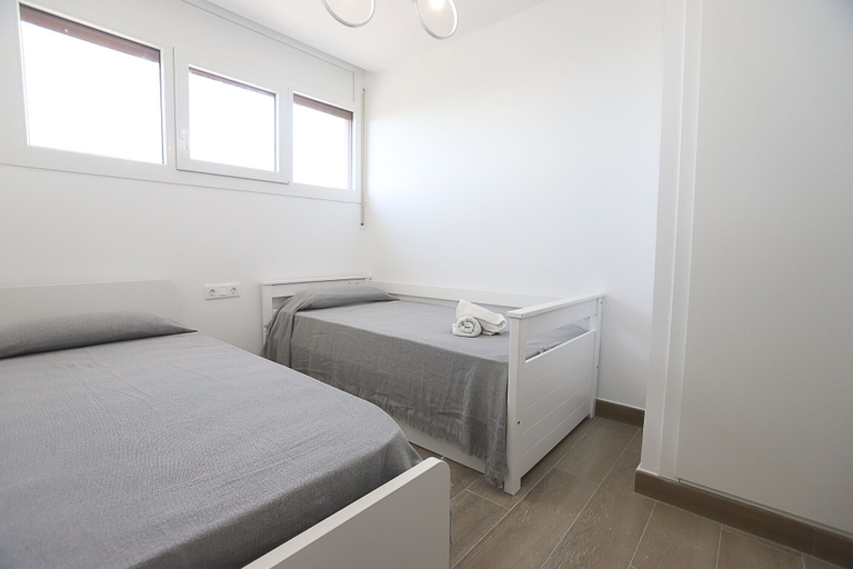 Bedroom 2, Deluxe La Torre, Tarragona