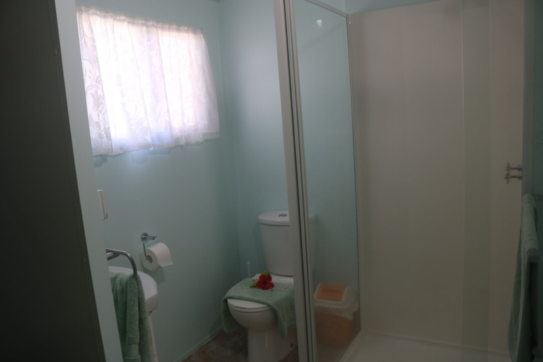 Bathroom 4, Ranginui's Retreat, Aitutaki