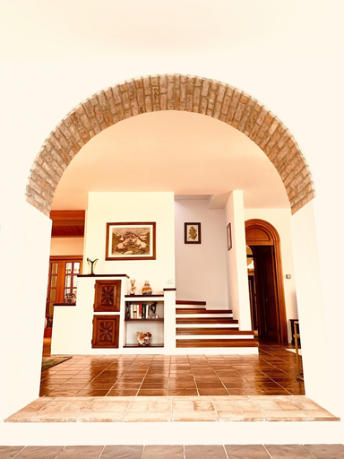 Exterior & Views 2, Villa Panperduto, Macerata