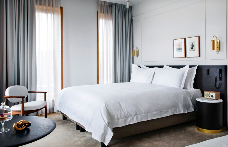 Bedroom 2, Pillows Grand Boutique Hotel Maurits at the Park - Small Luxury Hotels, Amsterdam