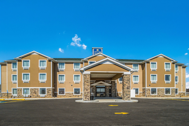 Cobblestone Hotel & Suites - Newport, Jackson