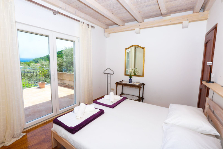 Bedroom 2, Apartment Lucia, Mljet