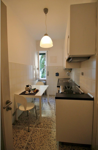 Private kitchen, Casa Albina, Genova