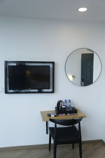 Others 5, Uptown Hotel, Nagpur