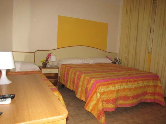 Bedroom 4, Hotel Helvetia, Ravenna