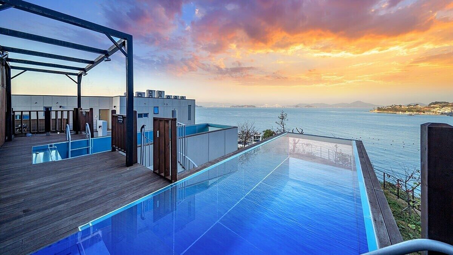 Sport & Beauty 5, House of Mind Pension, Geoje