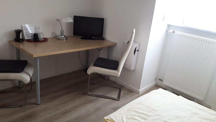 Bedroom 2, Hotel Central, Erlangen