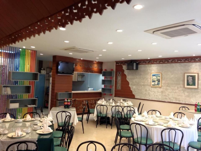 Food & Drinks 4, Grand Visanu Hotel, Muang Nakhon Sawan