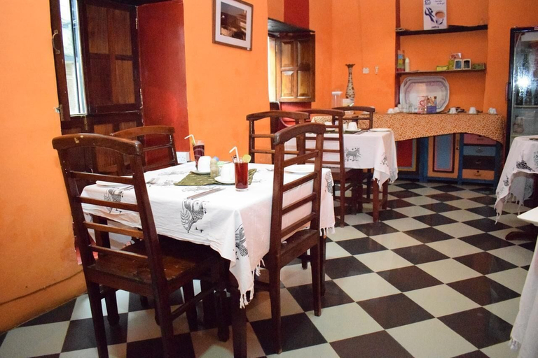 Others 3, Mrusi House, Mjini