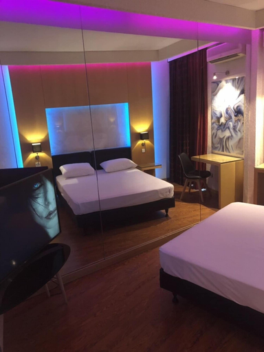 Bedroom 3, Olympic Hotel – Adults Only, Attica