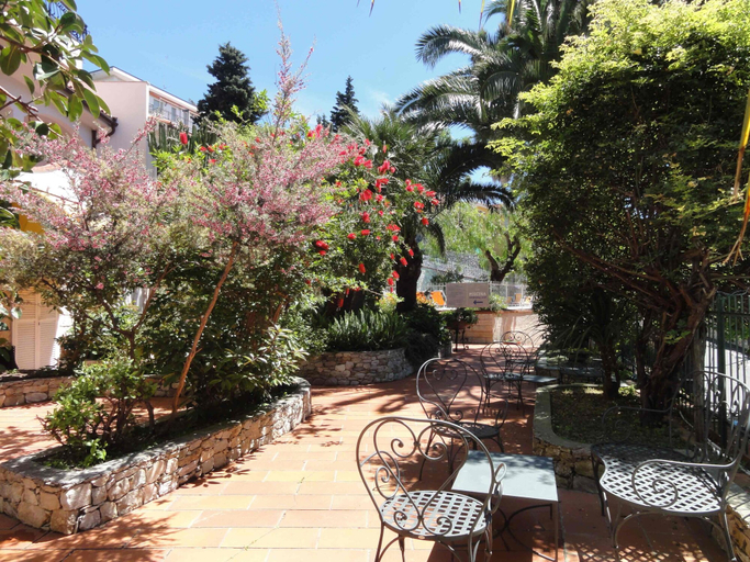 Others 5, Residenza dei Fiori - by Mamberto S.r.l., Savona