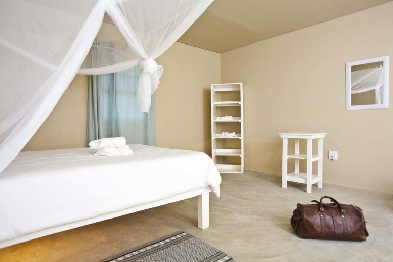 Bedroom 2, Sesfontein Guesthouse, Sesfontein