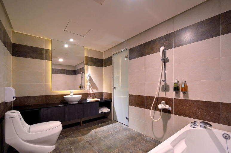 Bathroom 4, Yundu Business Hotel, Yulin