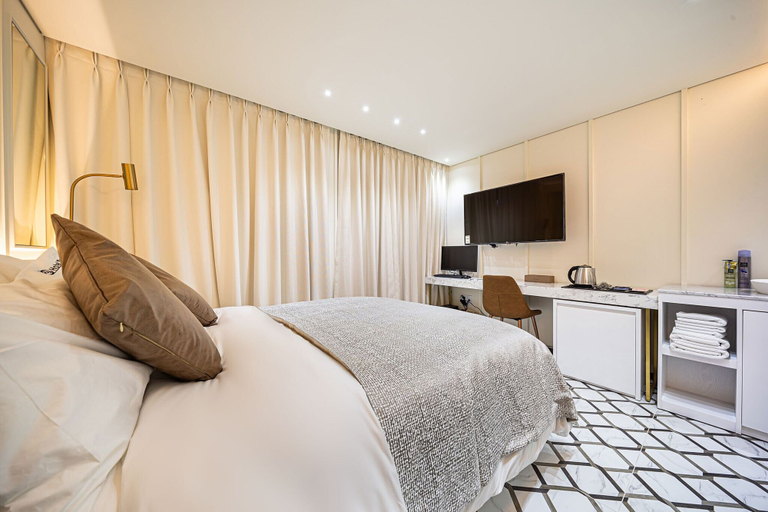 Bedroom 3, Olive Hotel, Jongno
