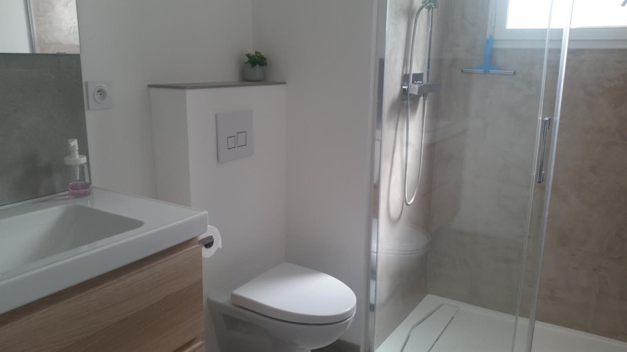 Bathroom 5, Les chambres de Toucas, Var