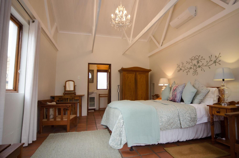 Bedroom 3, Rouxwil Country House, Overberg