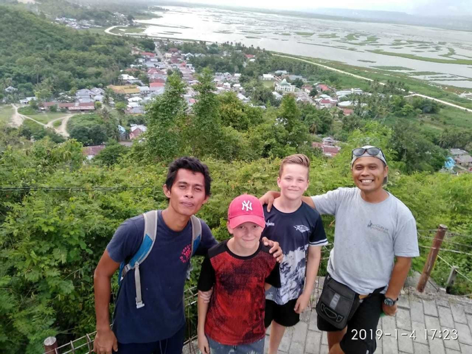 Exterior & Views 4, Harry & Mimin Homestay, Gorontalo