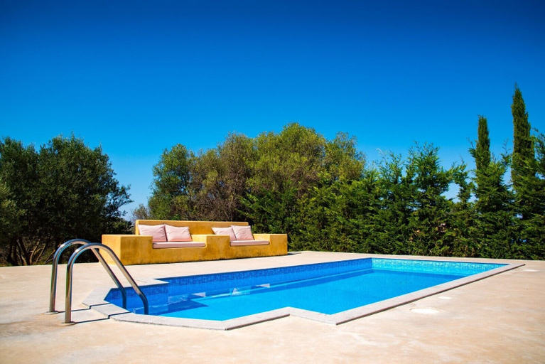 Sport & Beauty 4, Sotiris Villas, Ionian Islands